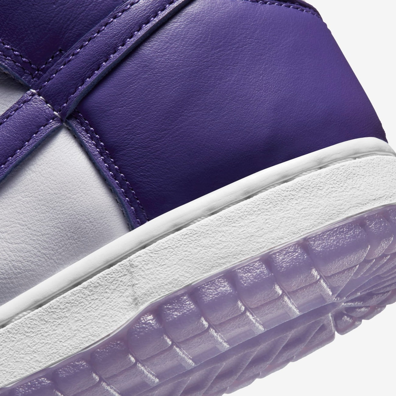 Nike Dunk High "Varsity Purple"