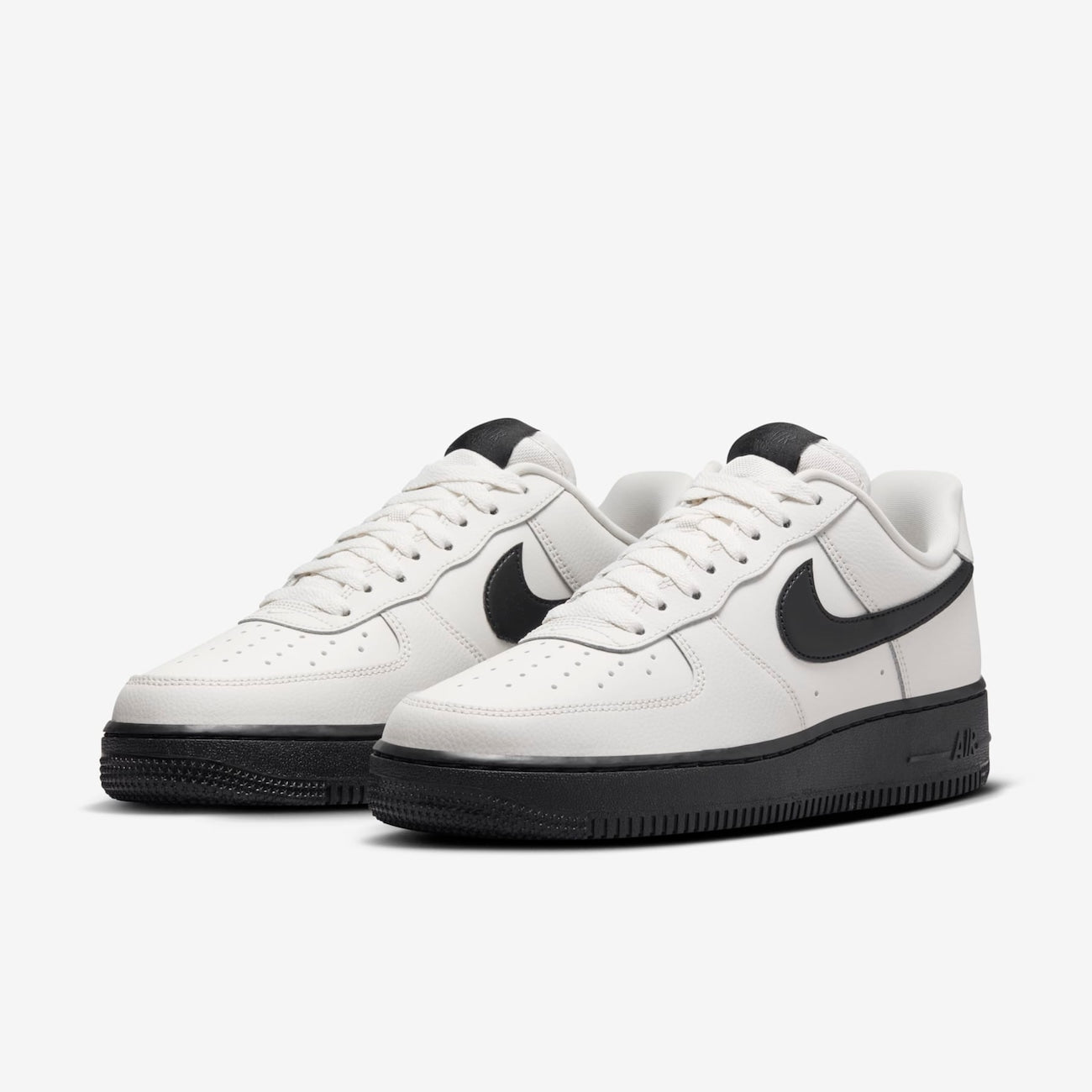 Nike Air Force 1 "White/Black"