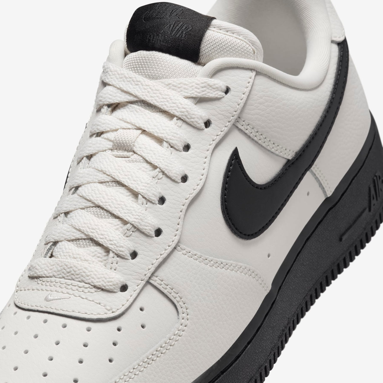 Nike Air Force 1 "White/Black"