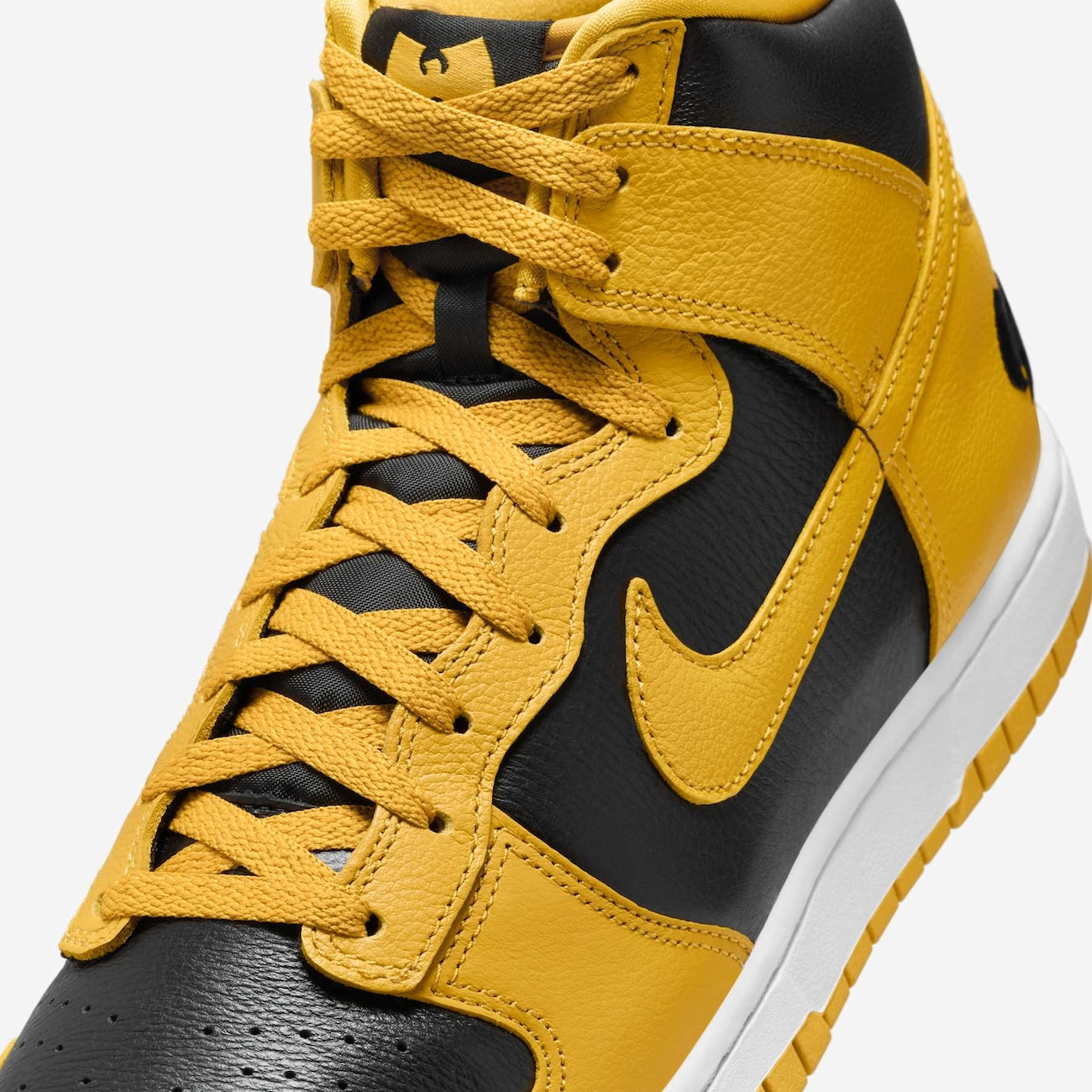 Nike Wu-Tang Clan Dunk High "Black and Pollen"