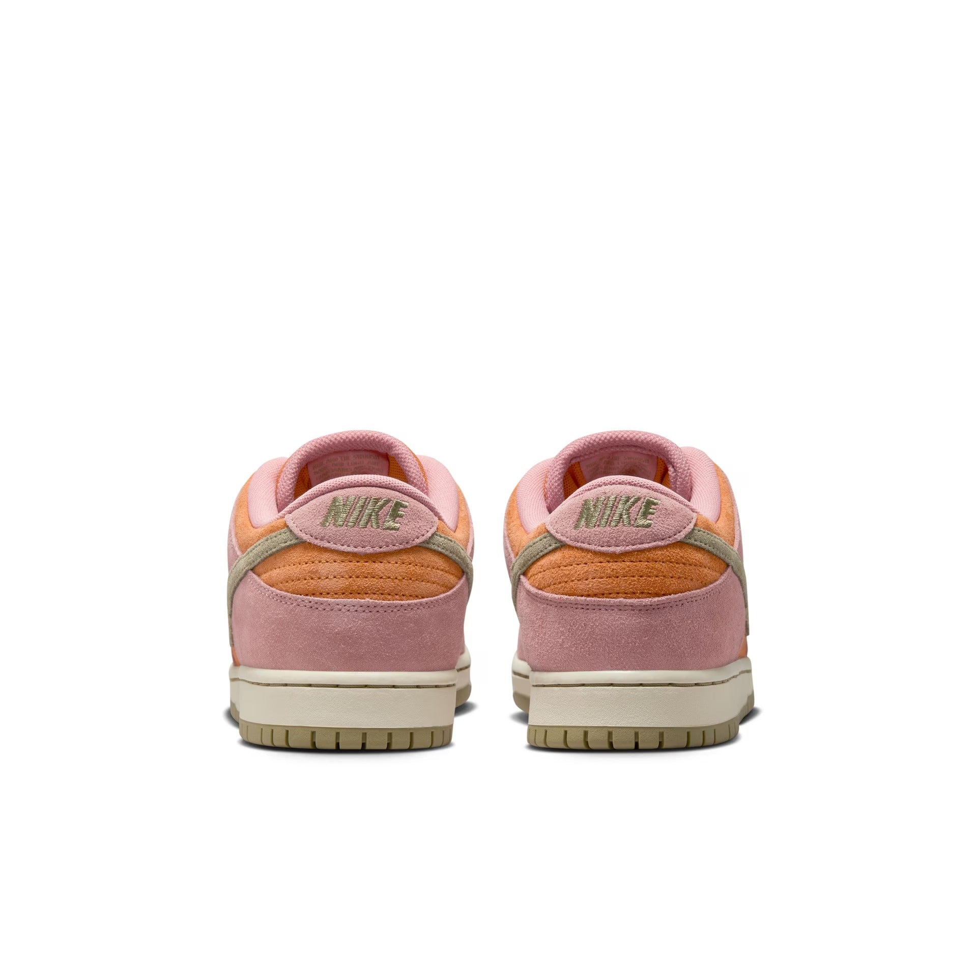 Nike SB Dunk Low "Red Stardust"