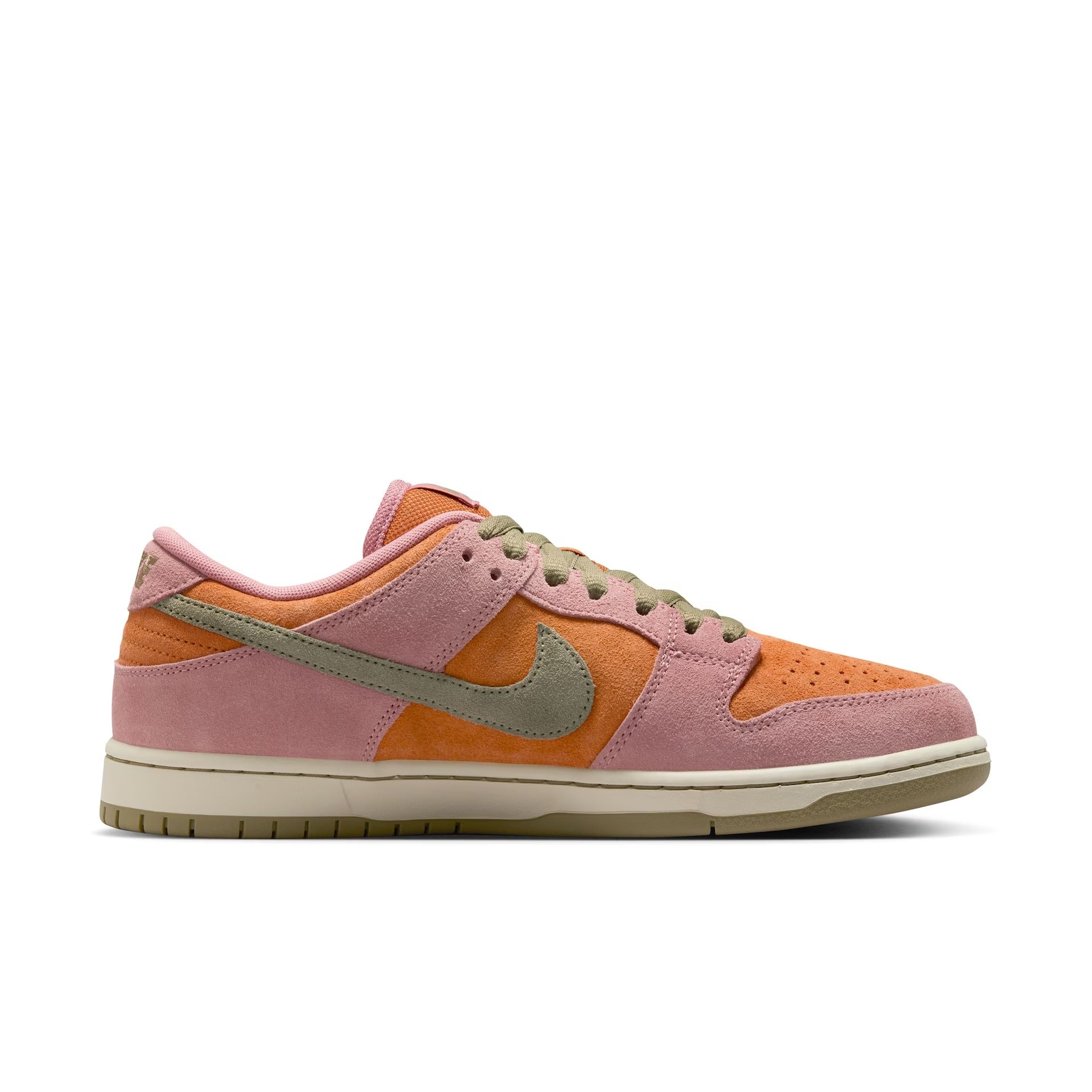 Nike SB Dunk Low "Red Stardust"