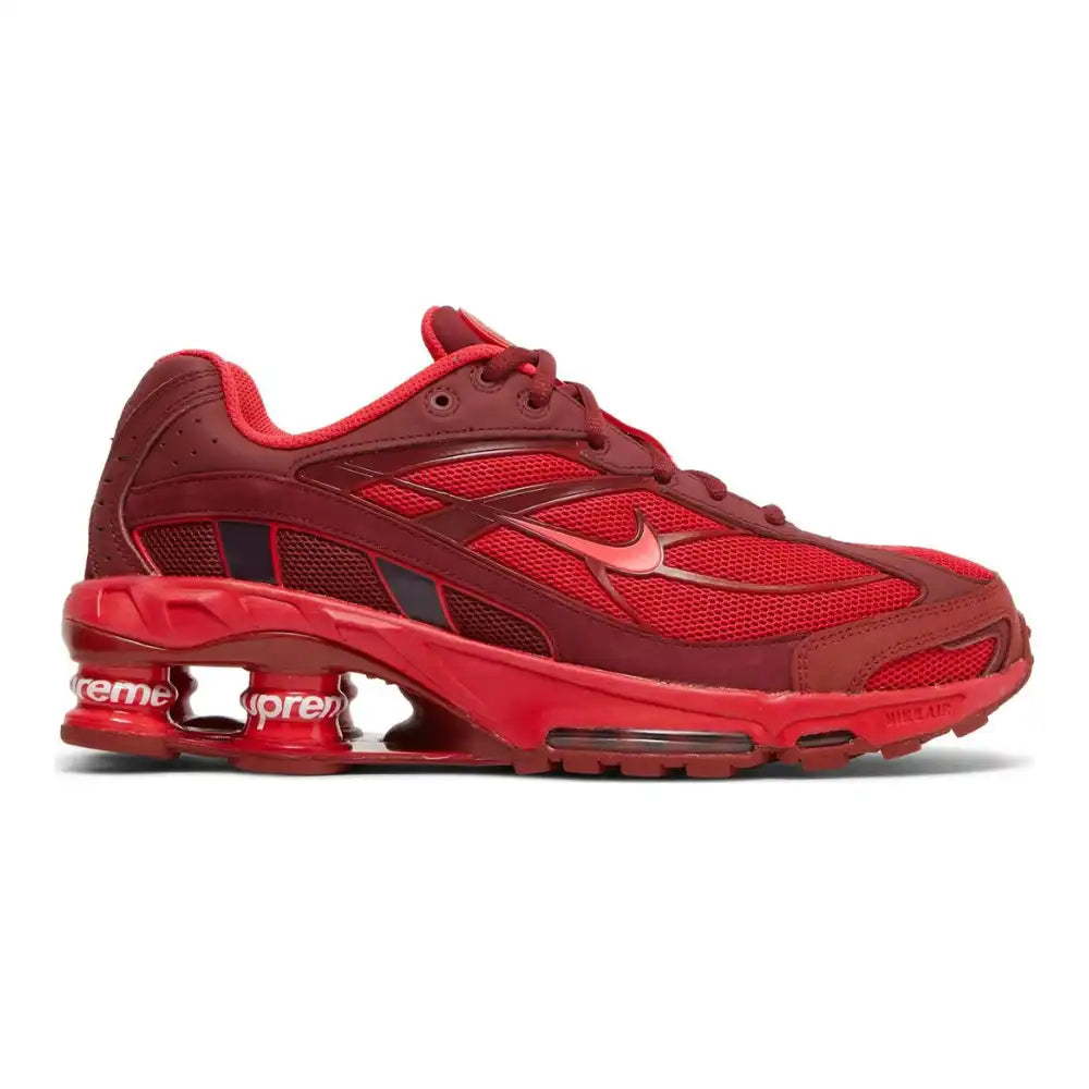Nike Shox R4 x Supreme “Red”