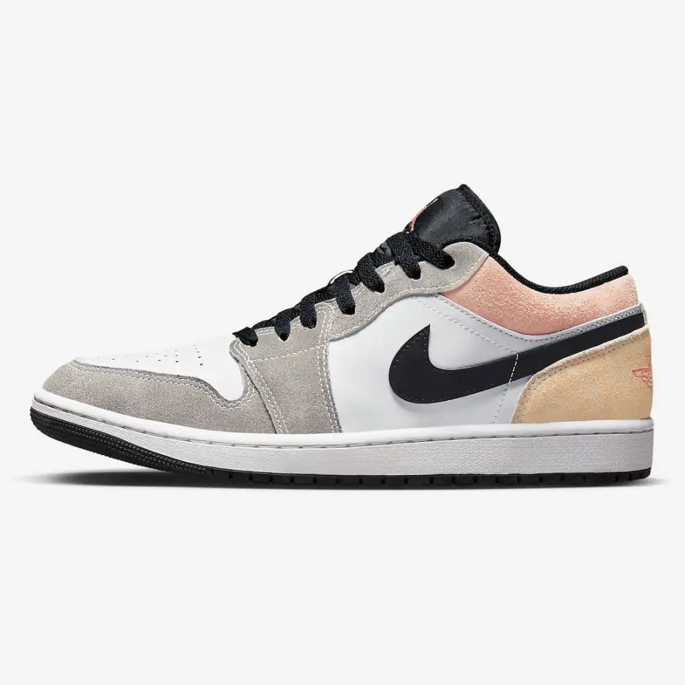 Nike Air Jordan 1 Low SE Flight Club