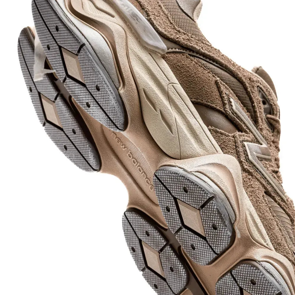 New Balance 9060 "Mushroom Timberwolf"