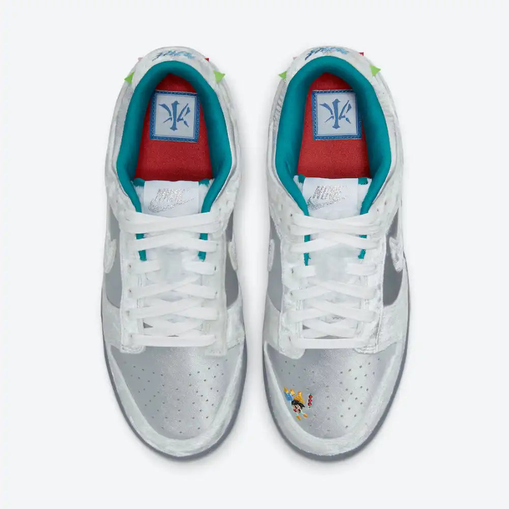 Nike Dunk Low "Ice"