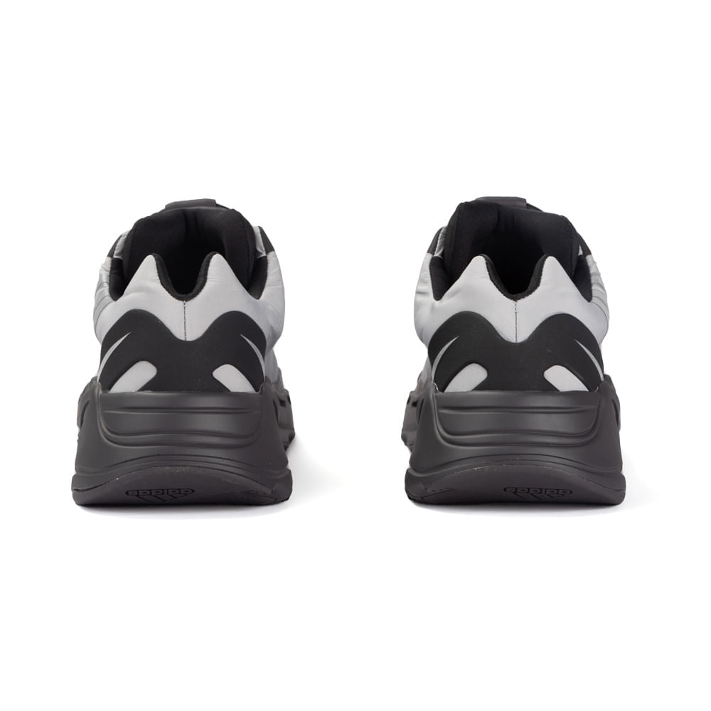 Yeezy Boost 700 V3