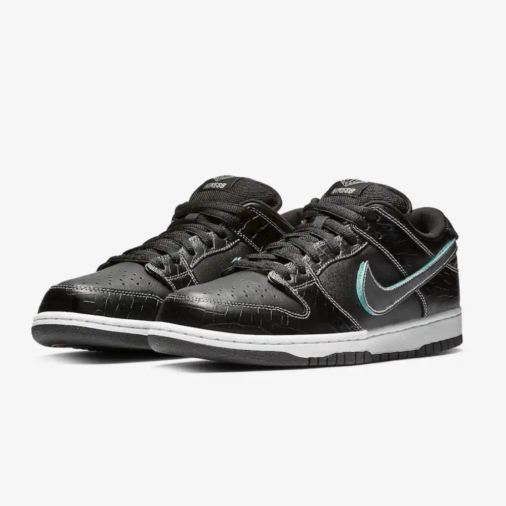 Diamond Supply Co. x Nike Dunk Low Pro SB "Black Diamond"