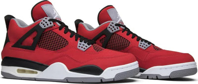 Nike Air Jordan 4 Rêtro "Toro Bravo"
