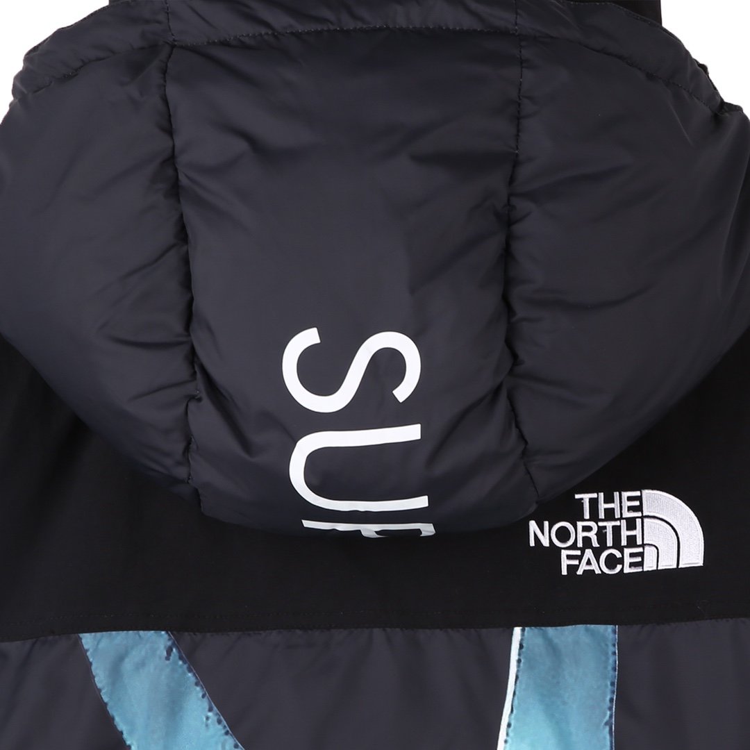 The North Face x Supreme 1994 Nuptse Jacket “Statue of Liberty”