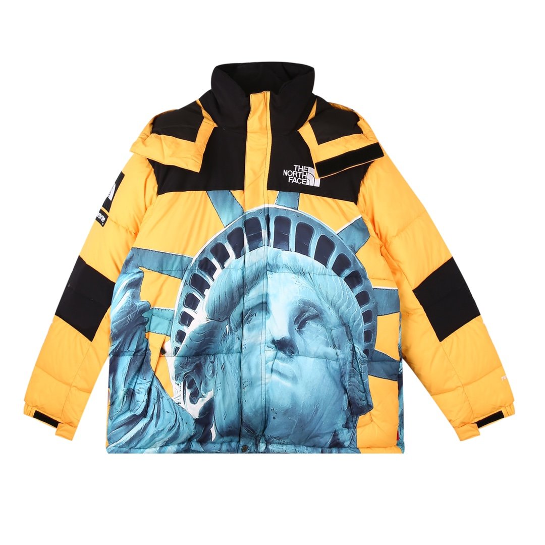 The North Face x Supreme 1994 Nuptse Jacket “Statue of Liberty”