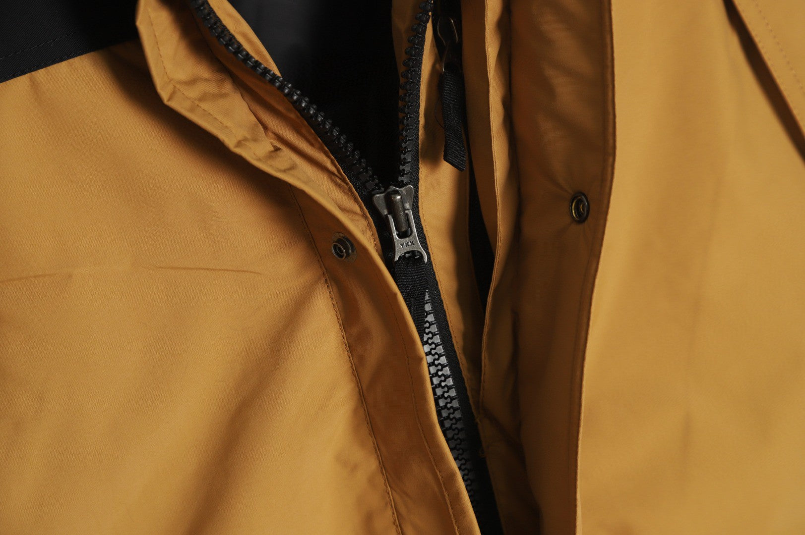 The North Face Mountain Light GTX Jacket - Marrom/Preta