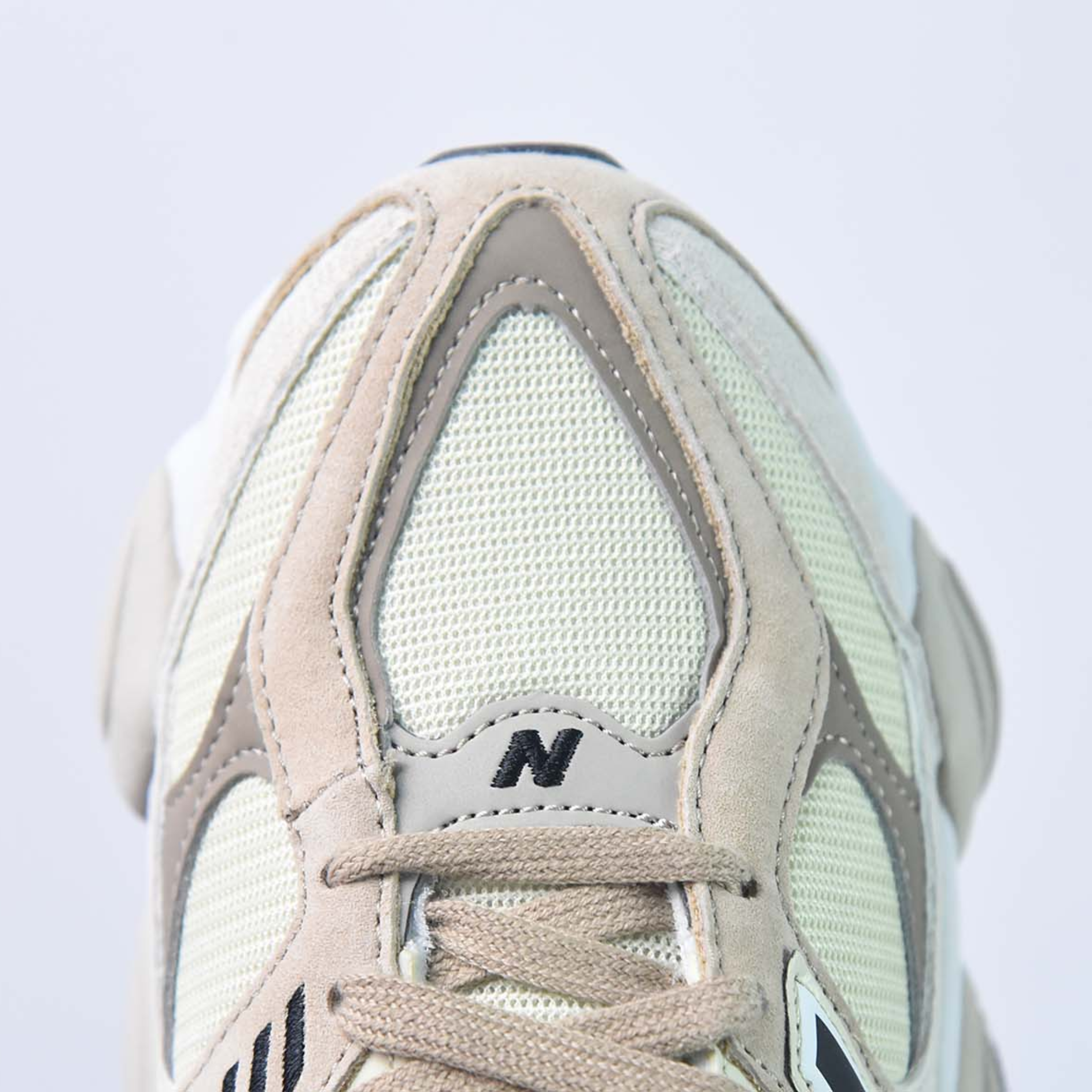 New Balance 9060 "Beige Cream"