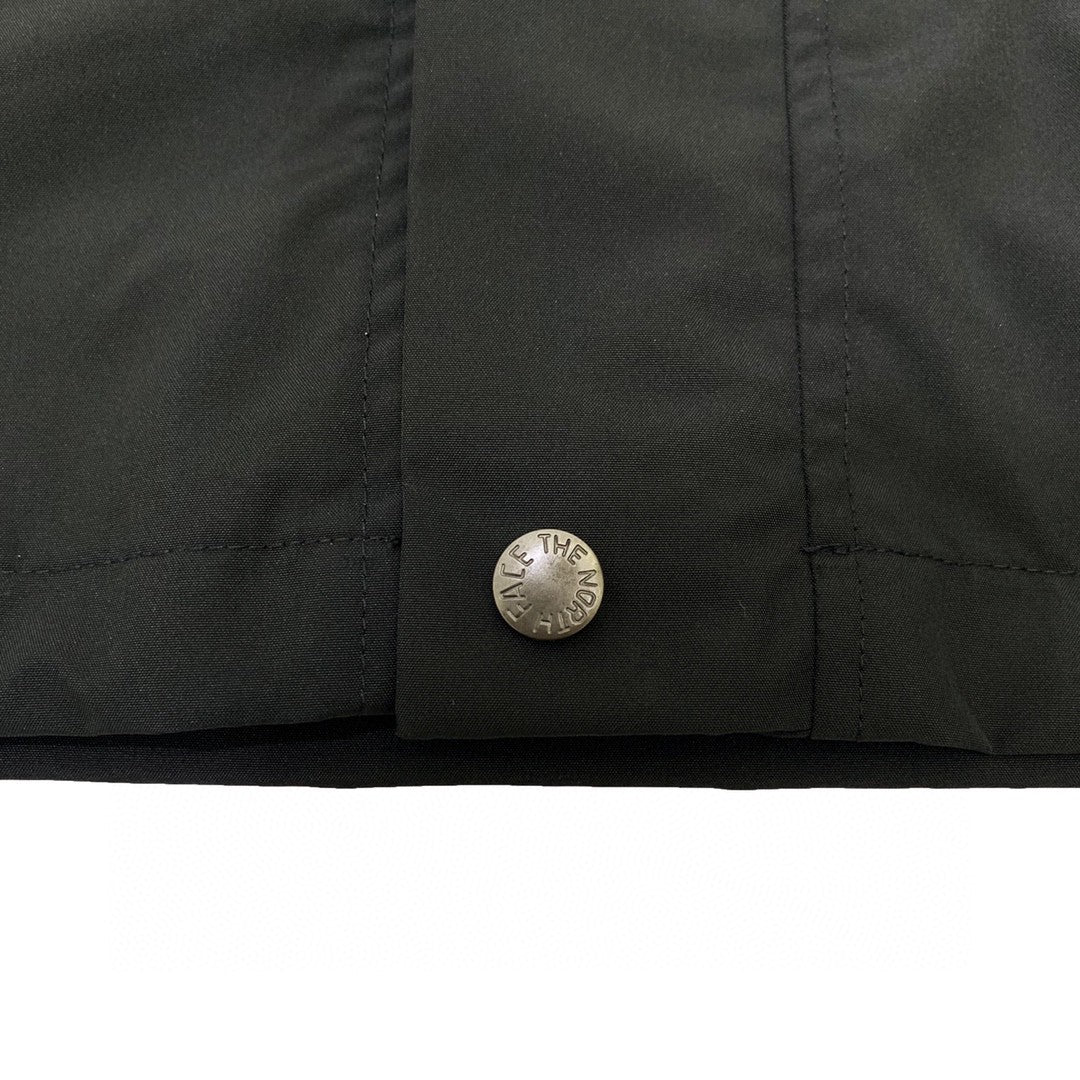 The North Face Mountain Jacket Inspired – GORE-TEX® Black Edition