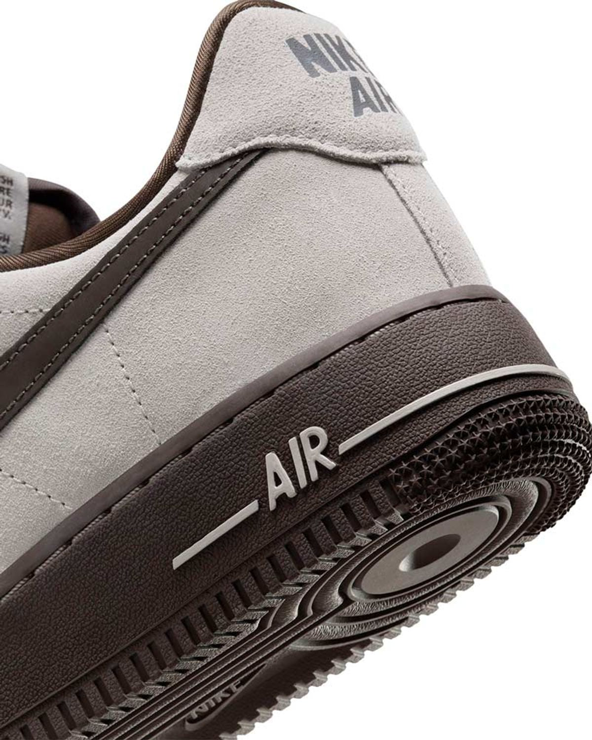 Tênis Nike Air Force 1 Low '07