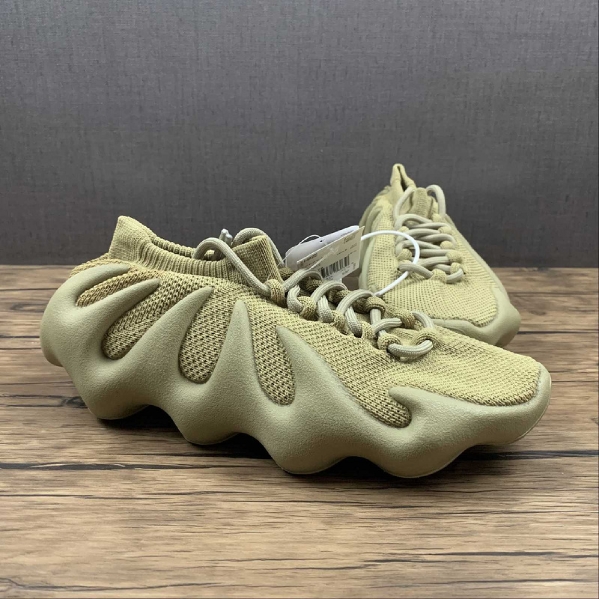 Yeezy 450 "Resin"