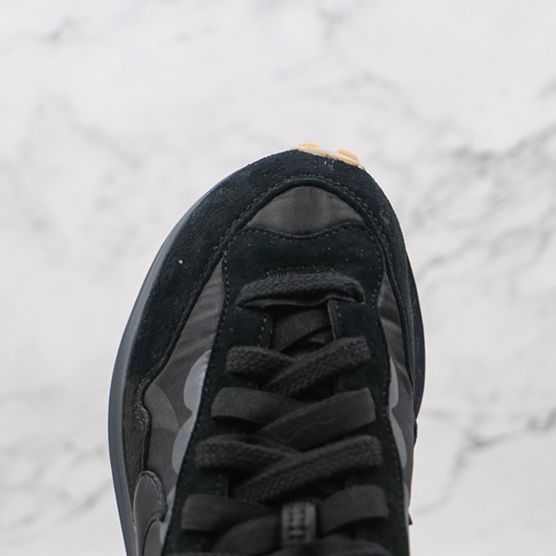 Nike Sacai x VaporWaffle OFF-NOIR