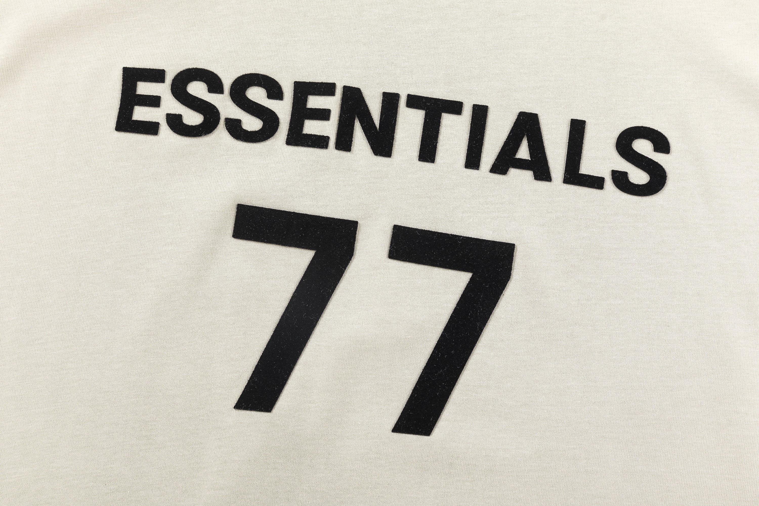 Camiseta | Fear Of God | Essencials