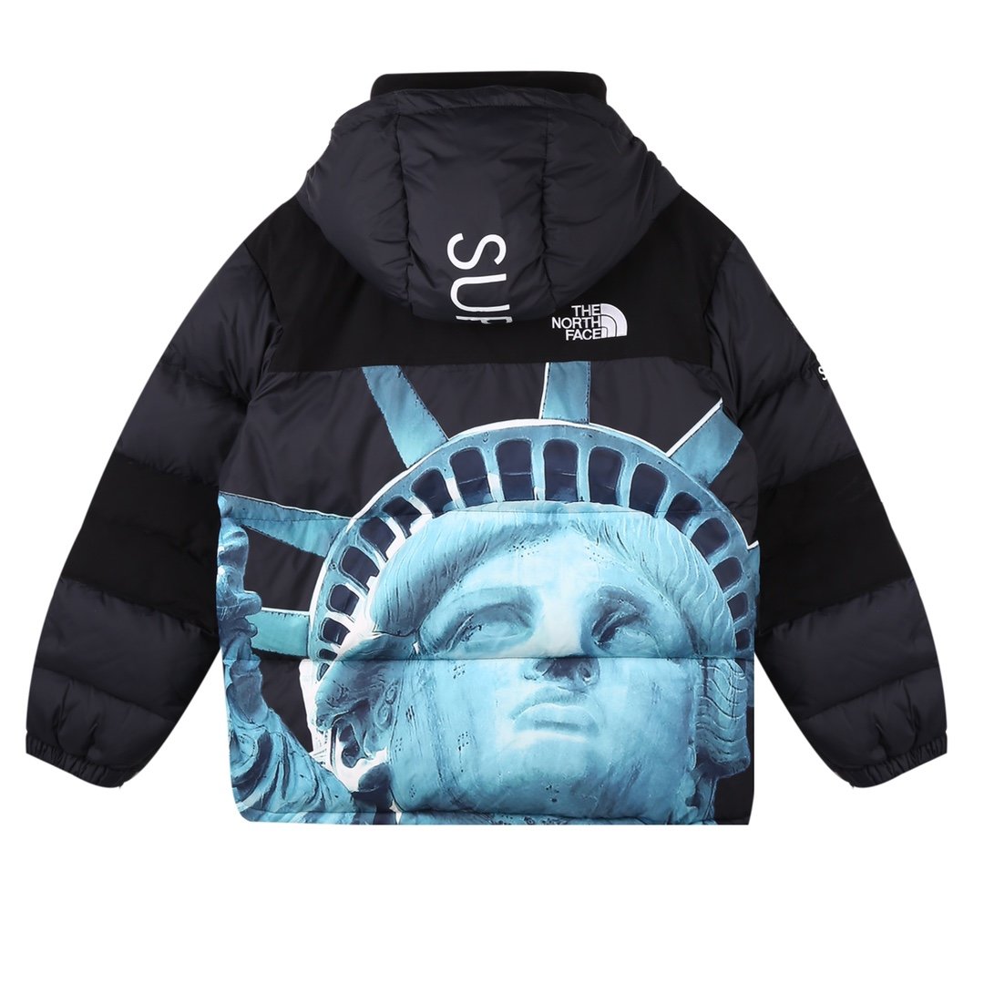 The North Face x Supreme 1994 Nuptse Jacket “Statue of Liberty”