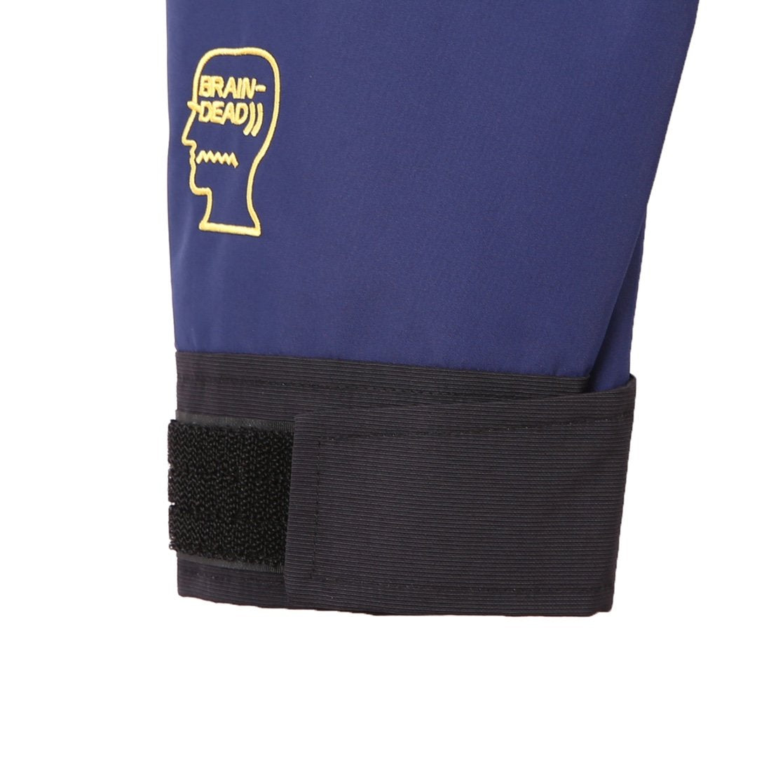 The North Face x Brain Dead Mountain Light Jacket “Civilisation is Overrated” – Edição Limitada