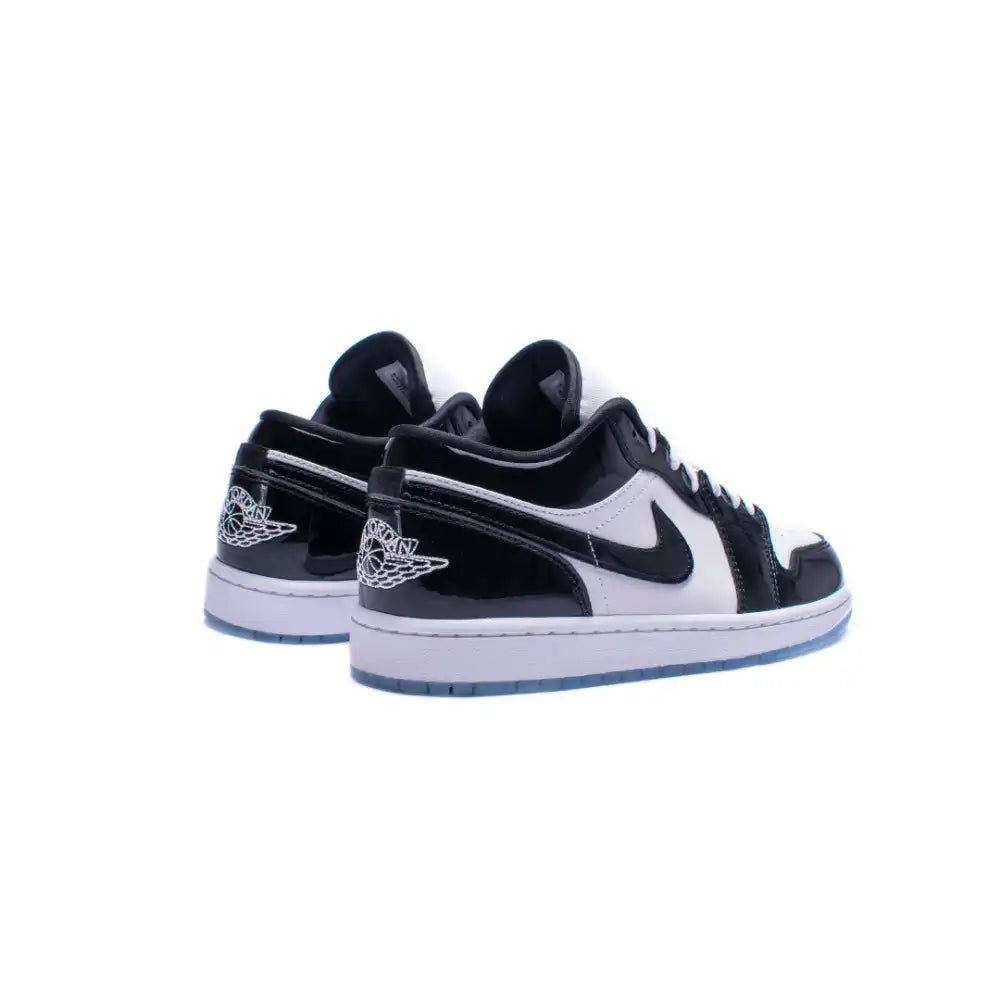 Nike Air Jordan 1 Low "Concord"