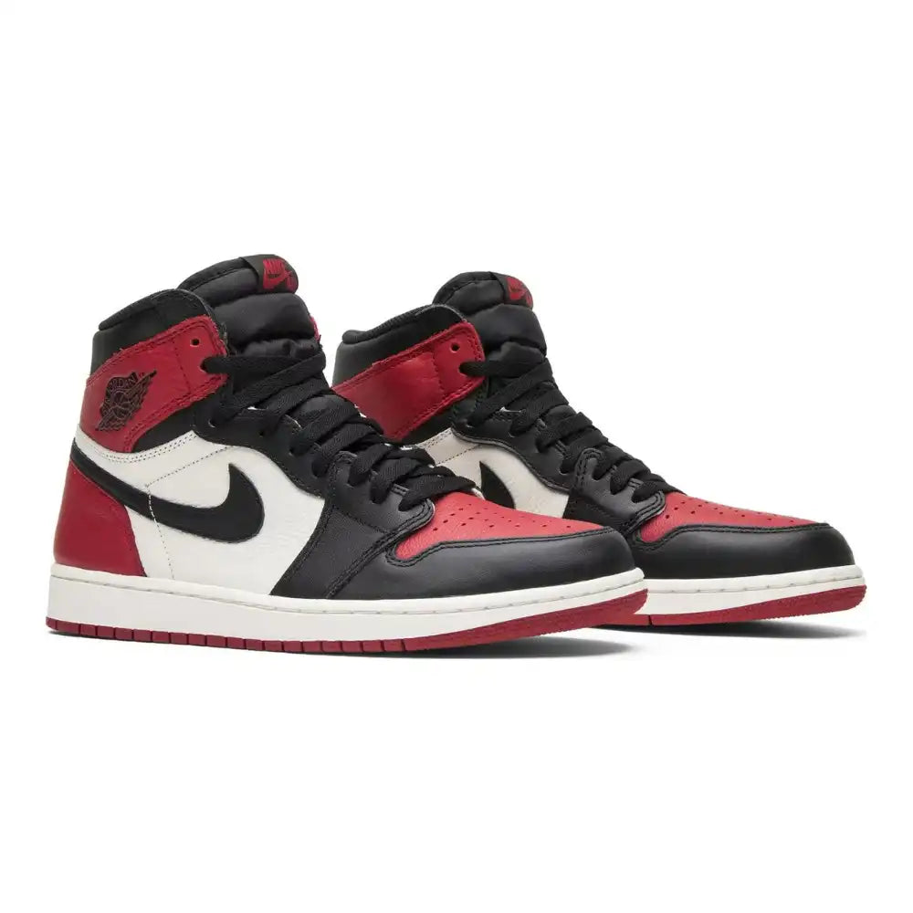 Nike Air Jordan 1 Retro High "Bred Toe"