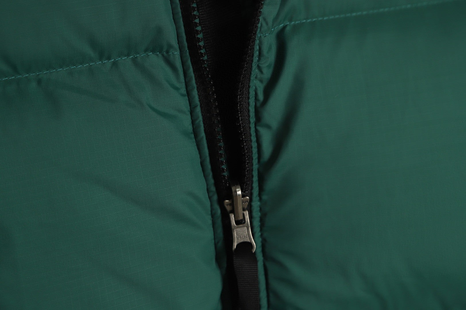 The North Face 1996 Retro Nuptse Jacket – Verde/Preto
