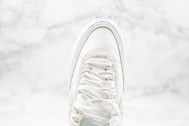 Nike Sacai White