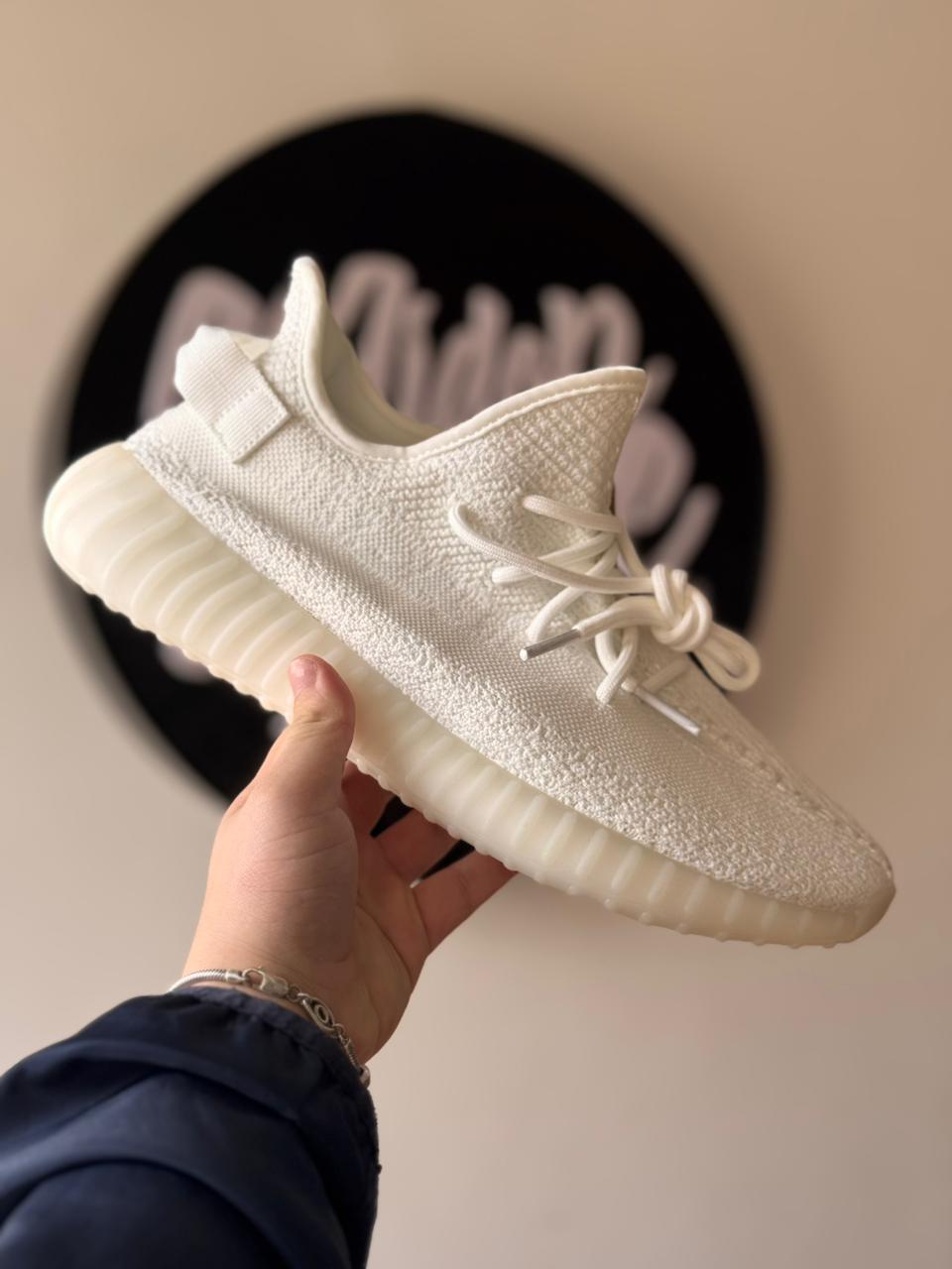 Yeezy Boost 350 v2 "Cream White" (Pronta entrega, 41)