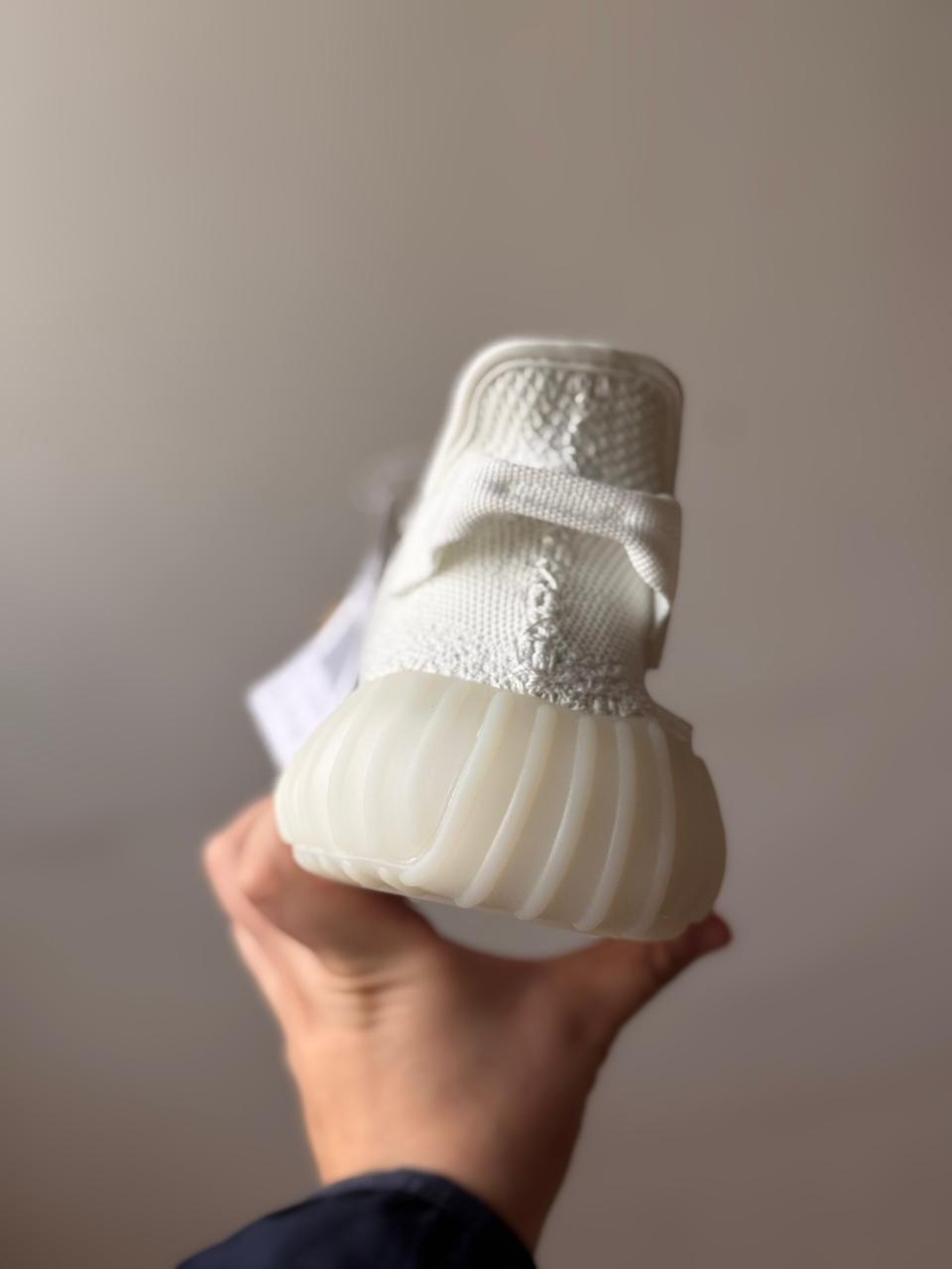 Yeezy Boost 350 v2 "Cream White" (Pronta entrega, 41)