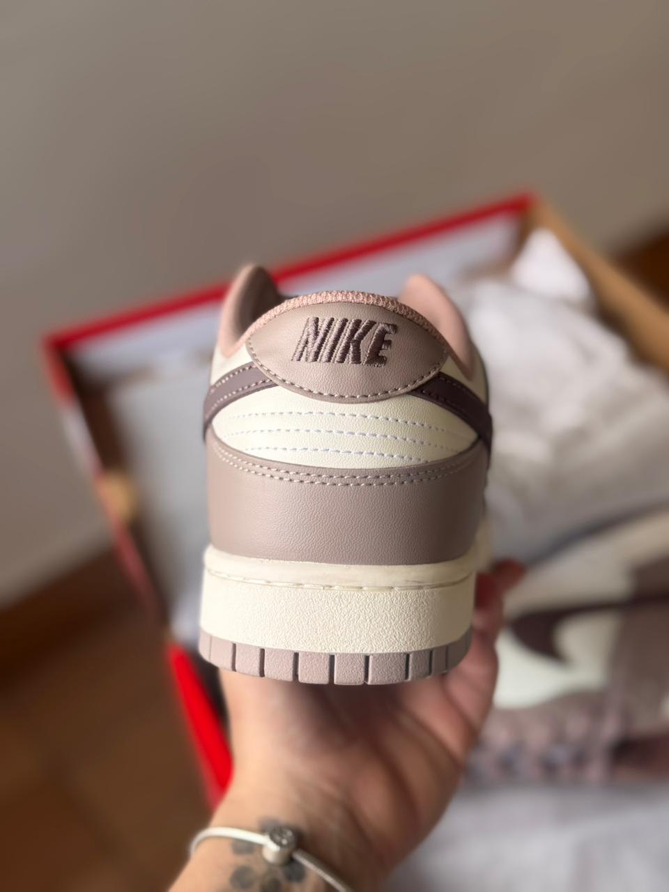 Nike Dunk Low "Diffused Taupe" (Pronta entrega, 44)