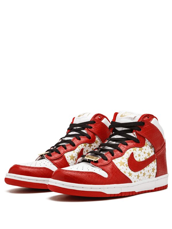 Nike Dunk High Pro SB "Supreme Red Stars"