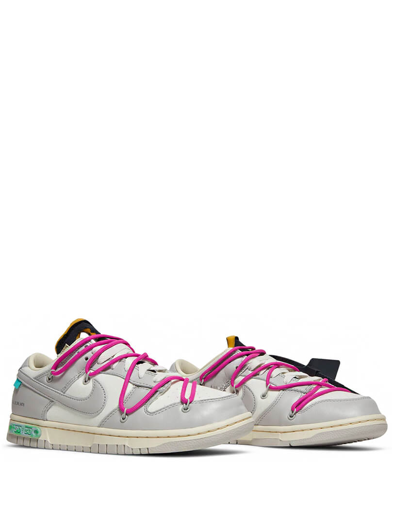 Nike SB Dunk Low x off-white 30/50