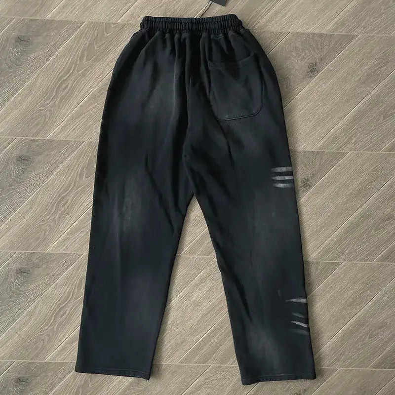 Calça Hellstar Airbrushed "Skull Flare"
