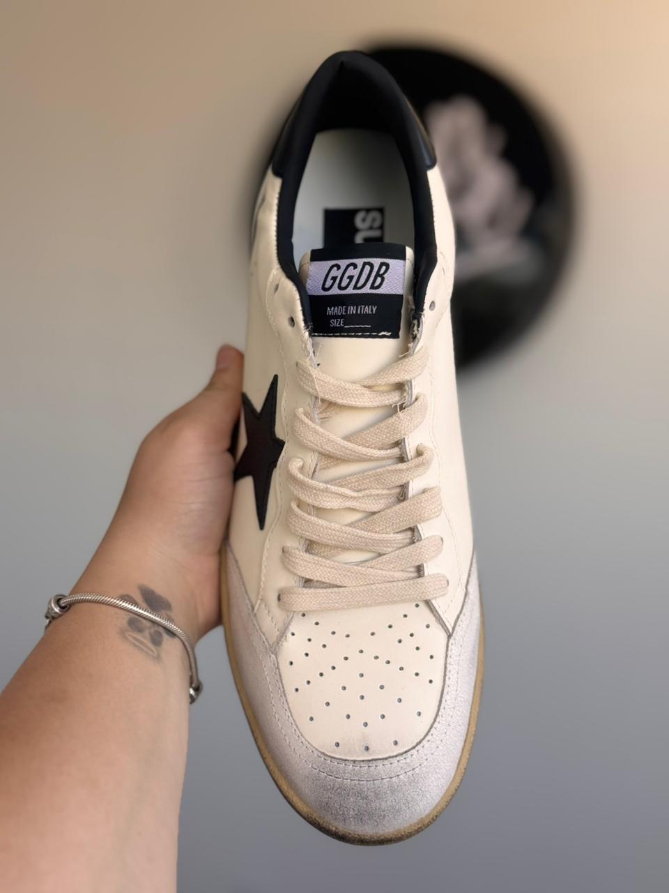 Super-Star Golden Goose "Black Star" (Pronta entrega, 44)