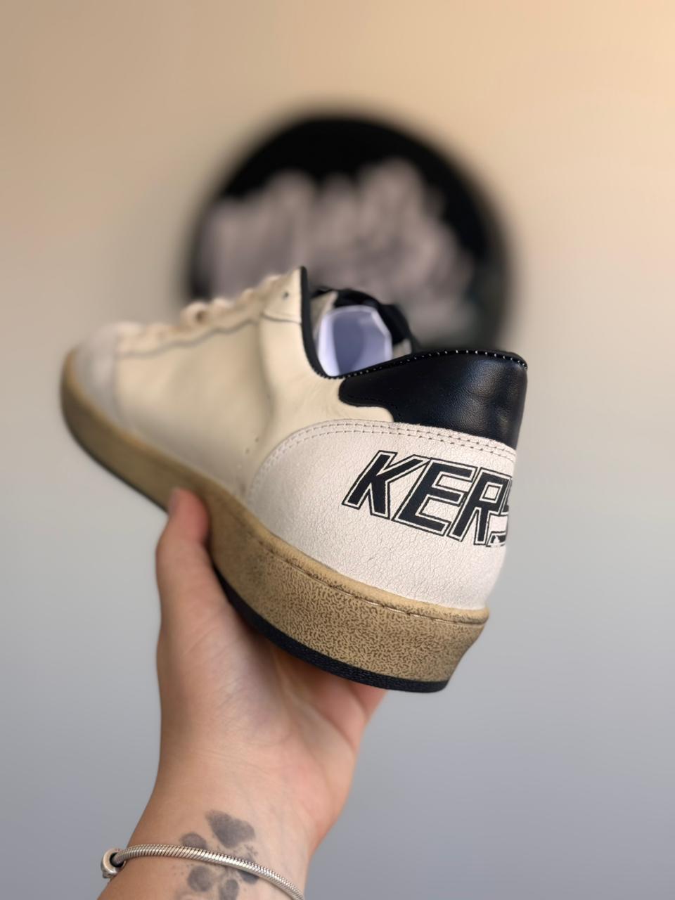 Super-Star Golden Goose "Black Star" (Pronta entrega, 44)