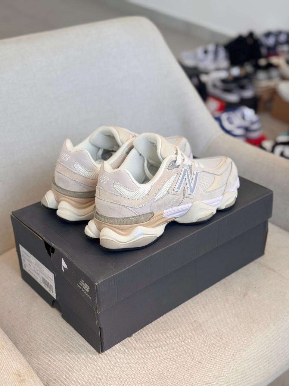 New Balance 9060 "Beige" (Pronta Entrega, 39.5)