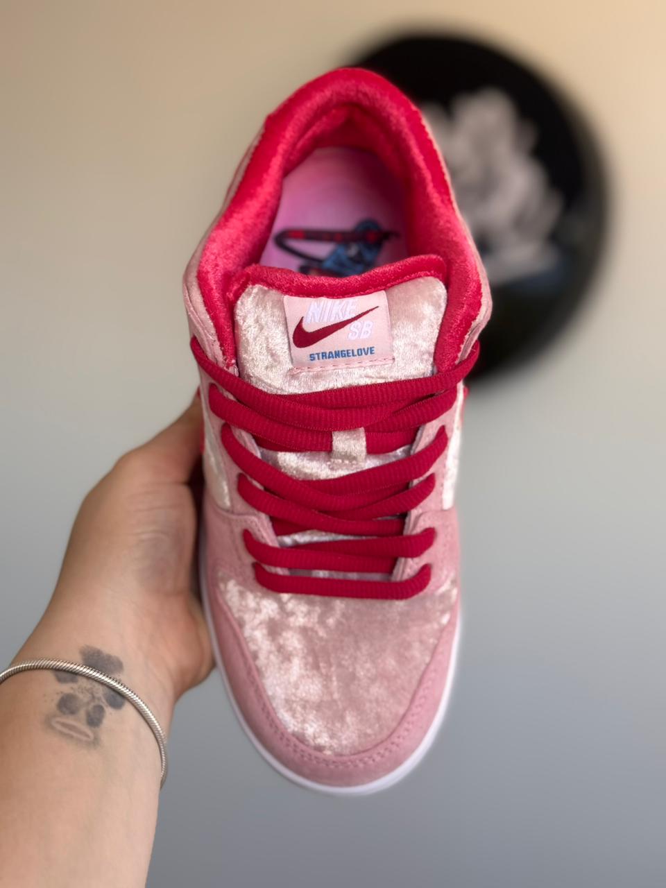 Nike SB Dunk Low "Strangelove" (Pronta entrega, 36)