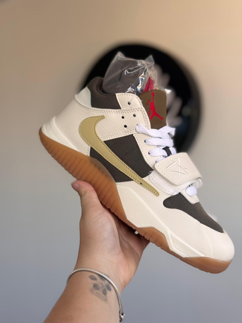 Travis Scott x Air Jordan Jumpman Jack TR Sail (Pronta entrega, 39.5)