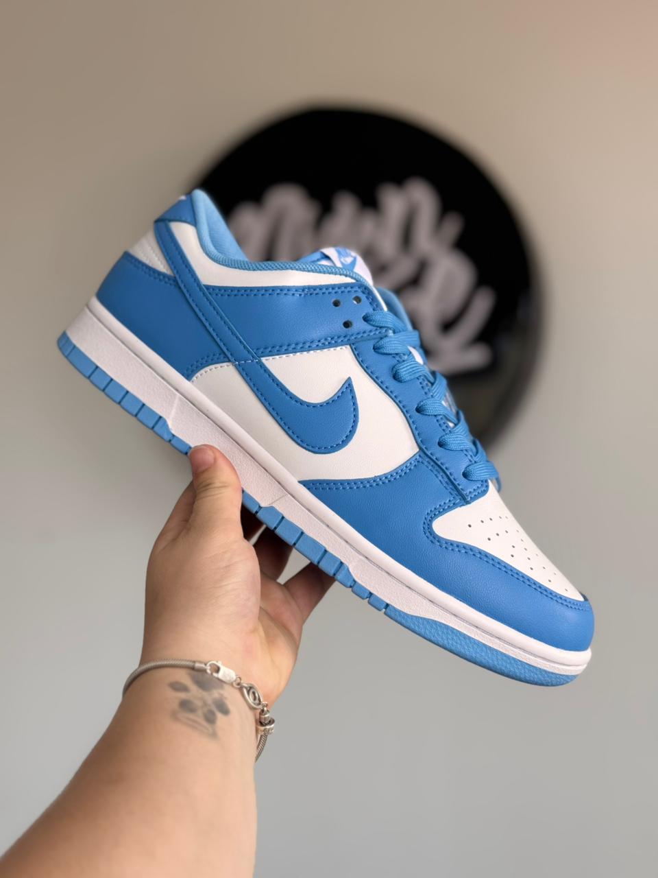 Nike Dunk Low “University Blue” (42, Pronta Entrega)