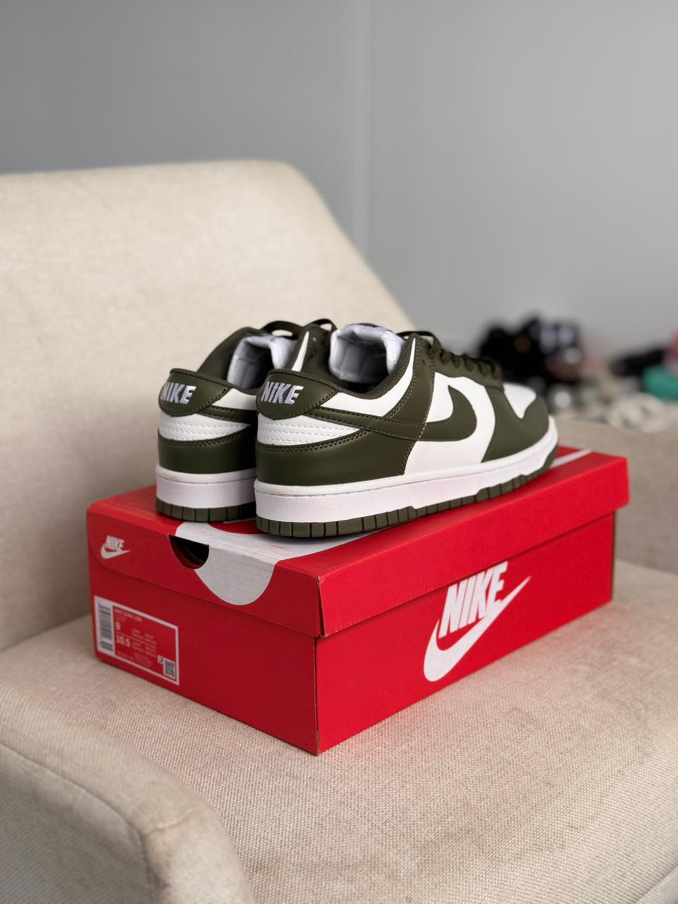 Nike Dunk Low Medium Olive (40.5, Pronta Entrega)