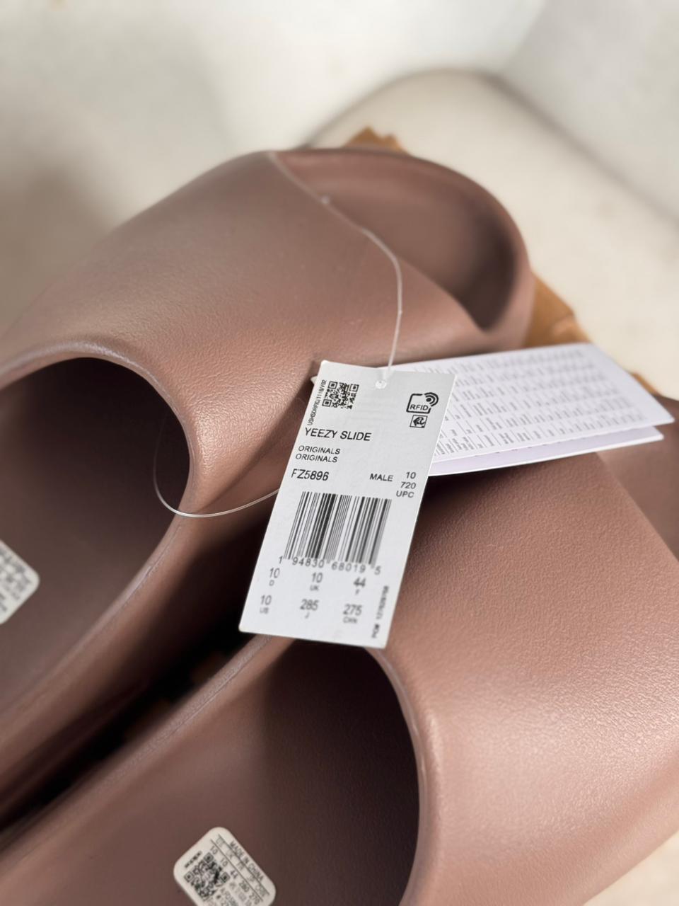 Yeezy Slide "Core" (Pronta entrega, 42)