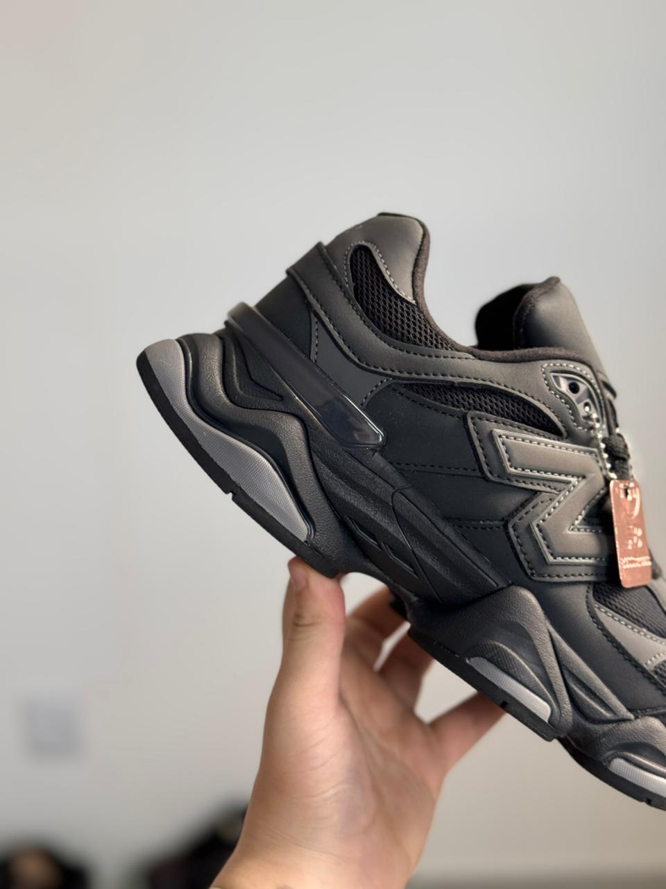 New Balance 9060 "Black Cement" (Pronta entrega, 38)