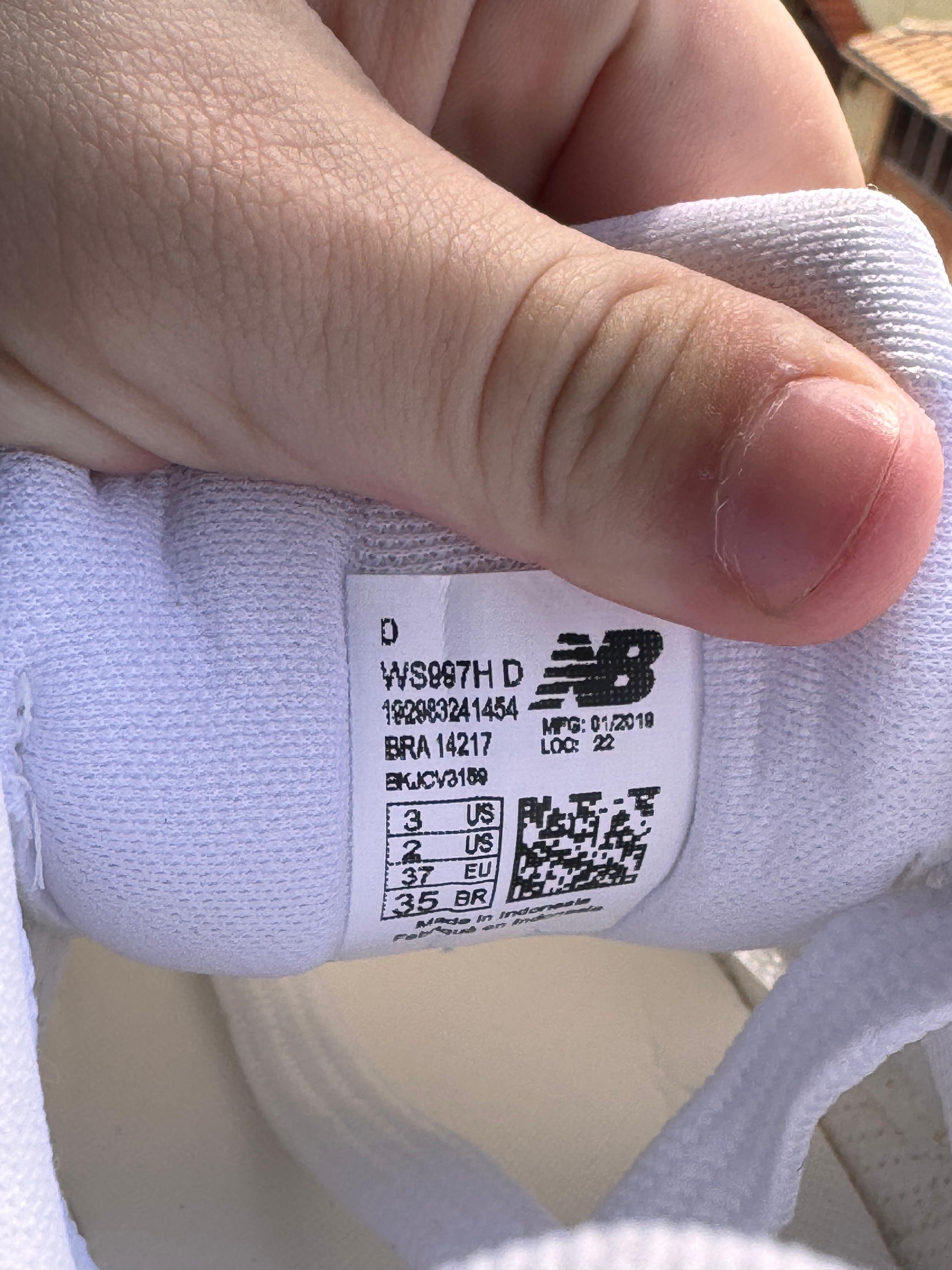 New Balance 9060 "Silver Grey" (Pronta entrega, 35)