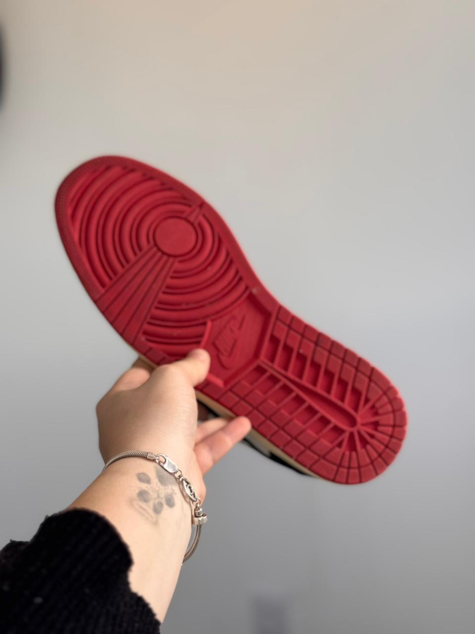 Nike Air Jordan 1 Retro Low "Trophy Room Away" (Pronta entrega, 41)