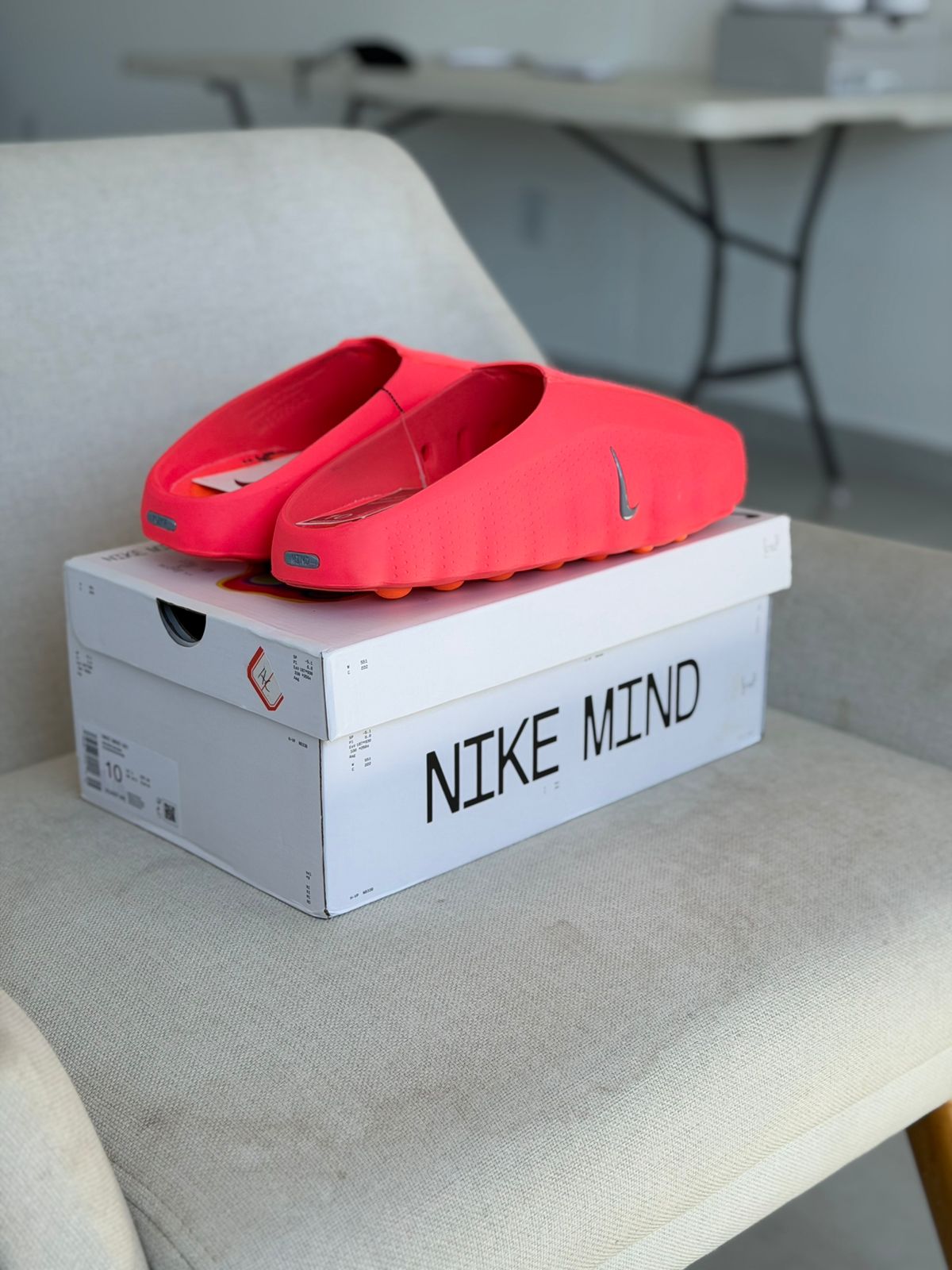 Nike Mind 001 Slide "Solar Red" (42.5, Pronta Entrega)