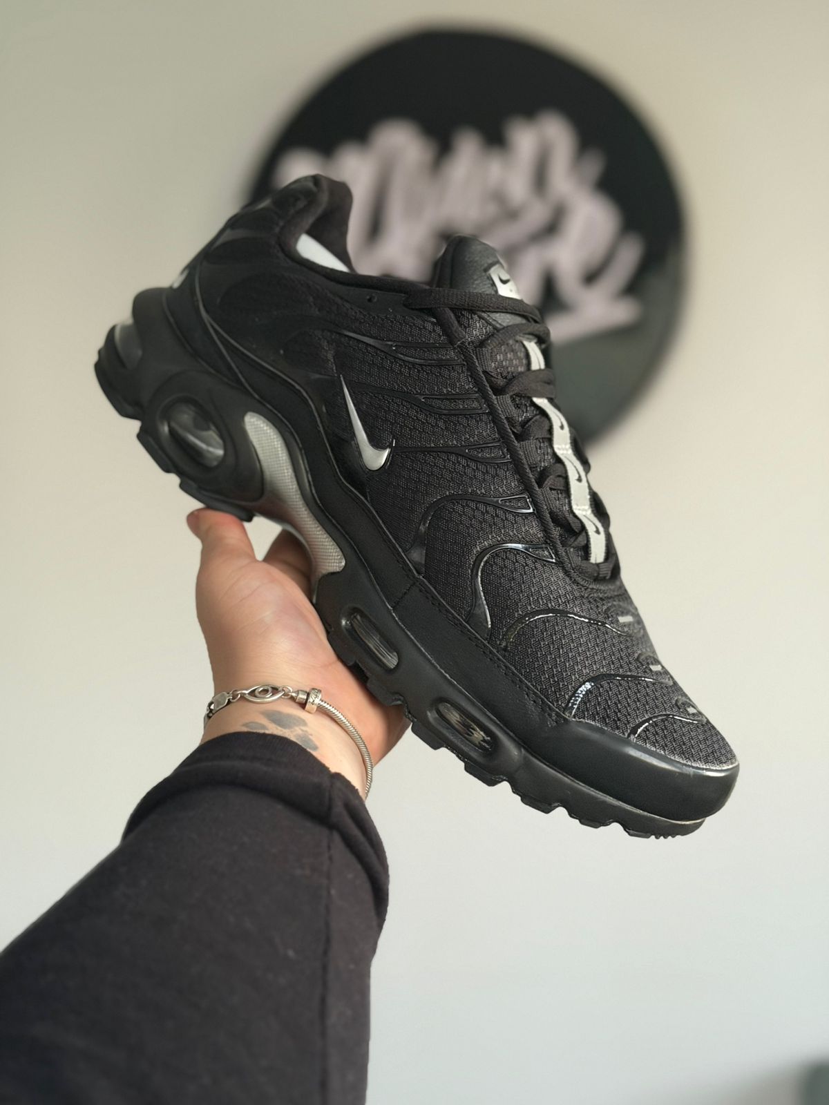 Air Max TN Plus Black Silver (42/43, Pronta Entrega)