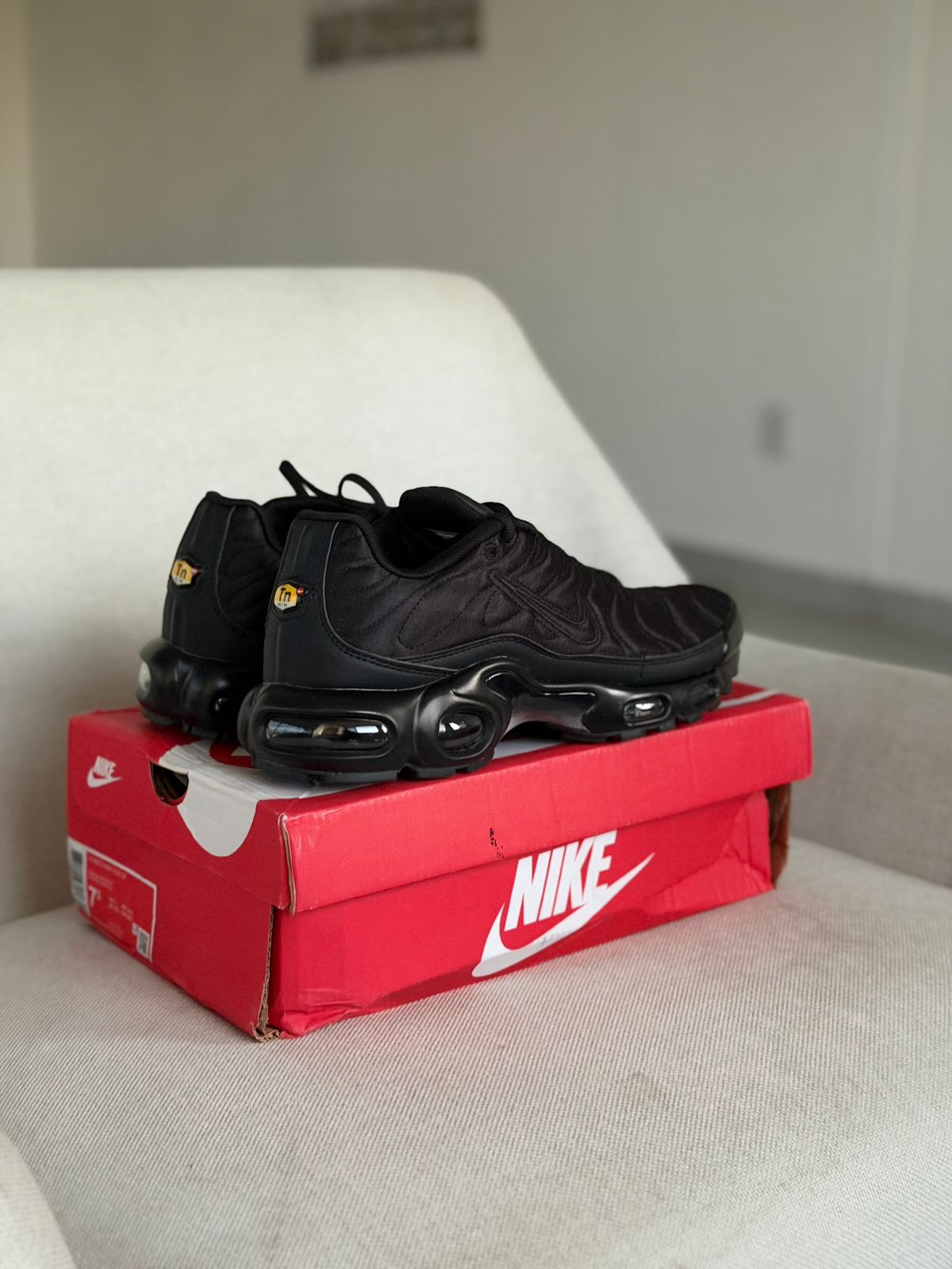 A Cold Wall x Nike Air Max Plus Black (39/41, Pronta Entrega)