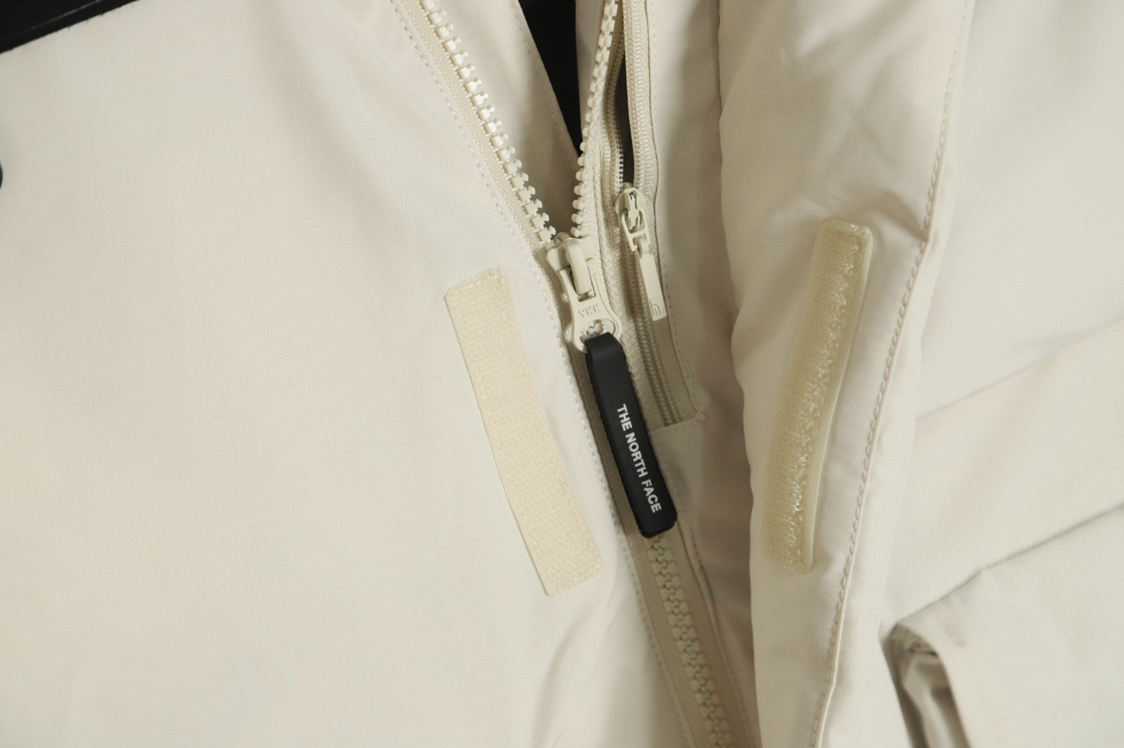 The North Face Expedition Parka OffWhite