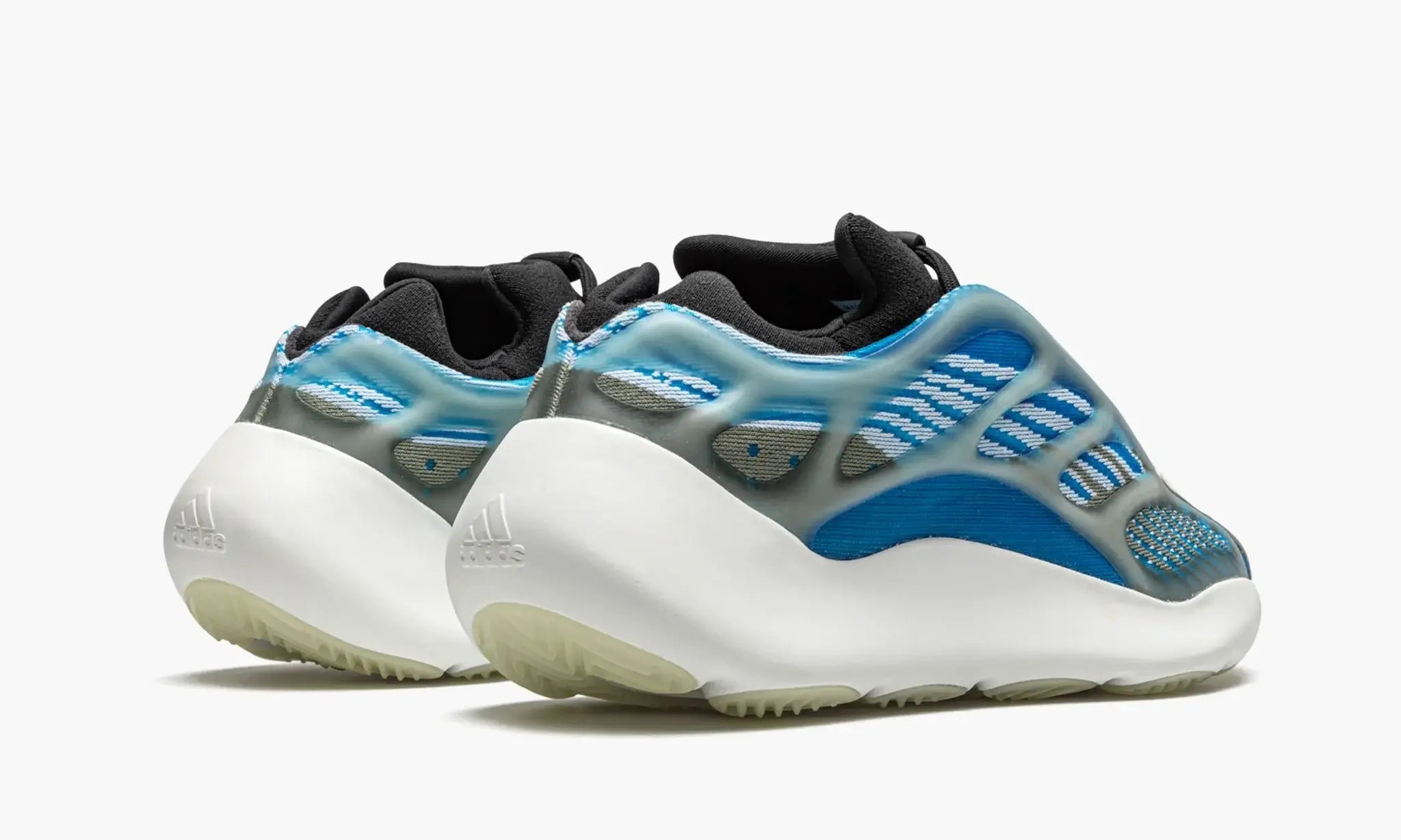 Yeezy Boost 700 v3 "Arzareth"